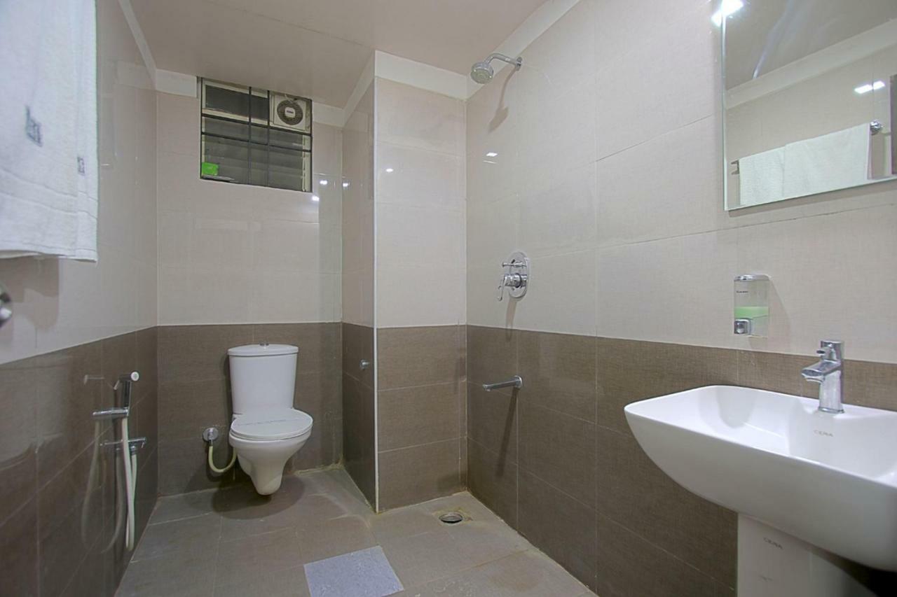 Abm Express Inn Bangalore Bagian luar foto